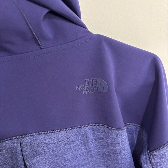 The North Face Dynamix Hoodie - Picture 10 of 11